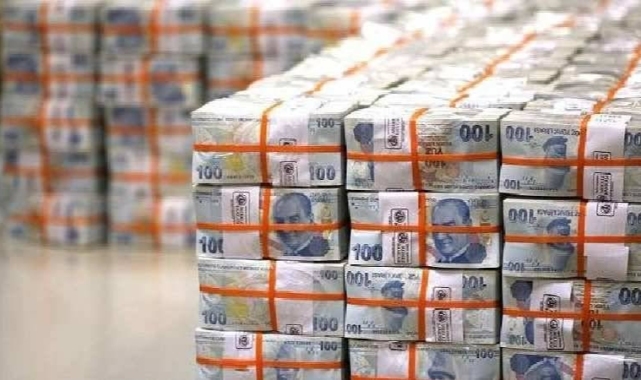 Bütçe mayısta, 6 ay sonra fazla verdi