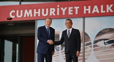 Cumhurbaşkanı Erdoğan ile CHP lideri Özel görüşmesi başladı