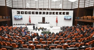 DEM Parti'den Meclis'te kürsü eylemi kararı