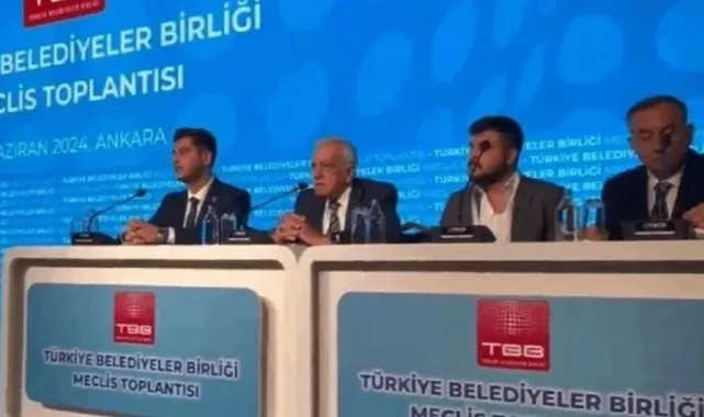 Türkiye Belediyeler Birliği seçimlerinde kayyımları protesto etti