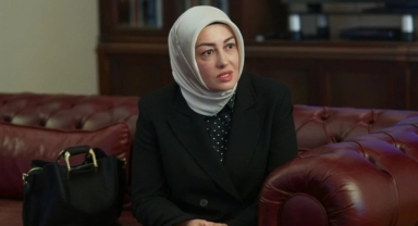 Ayşe Ateş Mesajları Tek Tek Paylaştı: 8 Yaşındaki Bir Kız Çocuğunu da Takip Ettirmişler