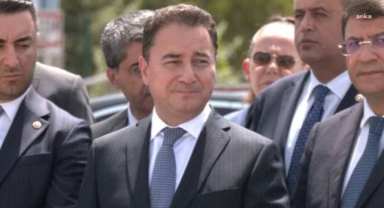 Babacan'dan Bahçeli'ye Sinan Ateş çağrısı: Üzerindeki sorumluluğunu yerine getirmesi gerek