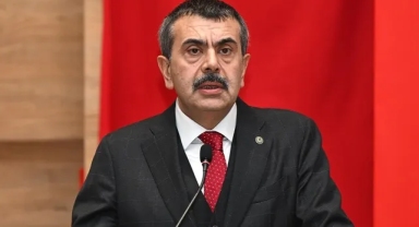 Bakan Tekin: Yabancı ülke okulları mevzuat içerisine girmezlerse yok hükmündeler