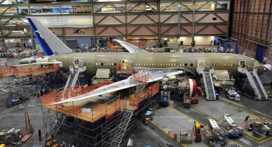Boeing, Tedarik Sıkıntıları Nedeniyle 200 Uçağı Bekletiyor