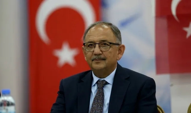 Çevre, Şehircilik ve İklim Değişikliği Bakanı Mehmet Özhaseki görevinden istifa etti