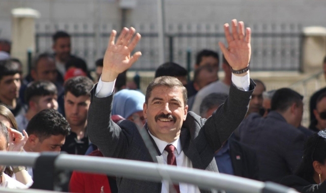 CHP’li belediye başkanı tutuksuz yargılanacak