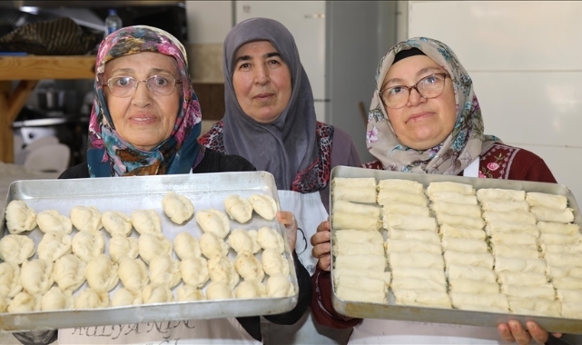 Çubuklu kadınların annelerinden öğrendiği hamur işleri geçim kaynakları oldu