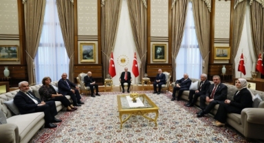 Erdoğan, MHP lideri Bahçeli ve bazı siyasetçileri kabul etti