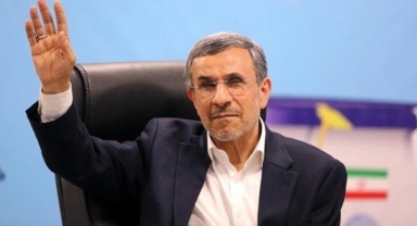 Eski İran Cumhurbaşkanı Mahmud Ahmedinejad'a Suikast Girişimi: Ölümden Döndü