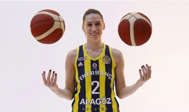 Fenerbahçe imzayı attırdı. Yıldızlar takımda yerlerini iyice korudu!