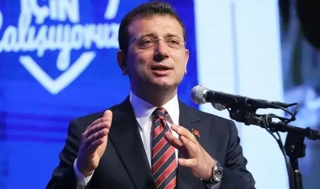 İmamoğlu'ndan sokak hayvanları yasasına tepki: Sürece dahil edilmedik