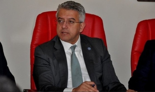 İYİ Parti'de Deprem: Kurucu Genel Başkan Yardımcısından Şok İstifa!