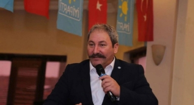 İYİ Parti'deki istifa süreçlerine dair önemli açıklama: 'Politik tasfiye süreci'