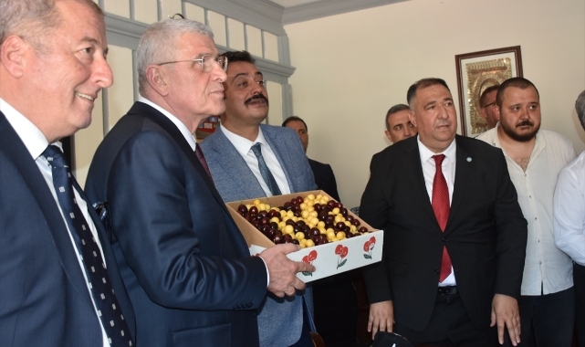 İYİ Parti Genel Başkanı Dervişoğlu, "Özellikle temel eğitimde özel okullarla alakalı yakın zamanda bir çıkışımız olacak. Yeni yasama yılında onu bir kanun teklifi olarak gündeme getireceğiz"
