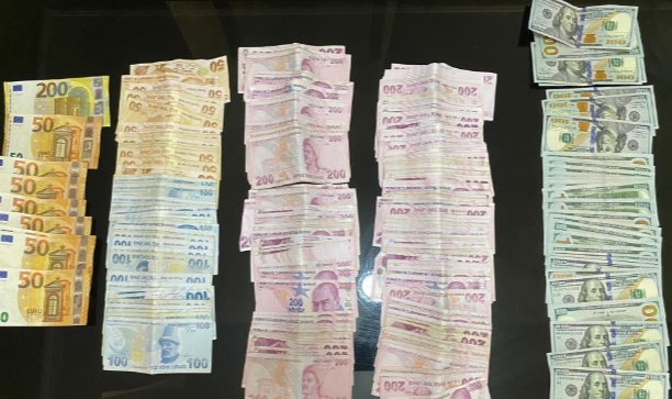 İzmir’deki 50 milyonluk rüşvet operasyonunun 77 şüphelisi adliyede