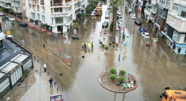 İzmir İçin Deprem Uyarısı: Acil Kentsel Dönüşüm ve Güncellenmiş Afet Planları Şart