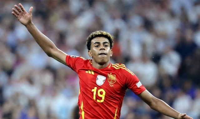 Lamine Yamal'ın Fransa'ya attığı gol, EURO 2024'ün en iyi golü seçildi