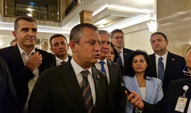 Özgür Özel’den ötanazi tartışmalarına neden olan sokak hayvanları yasasına: Kanunu AYM'ye götüreceğiz, o örtülü talimata uymayacağız!
