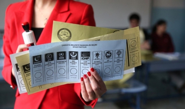 Son genel seçim anketinden dikkat çeken sonuç: CHP ve AKP arasında kaç puan fark var?