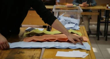Son seçim anketinde AK Parti'ye büyük şok, ilk iki sırada yok!