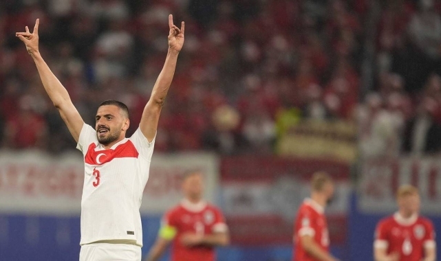 UEFA soruşturma başlatmıştı: Merih Demiral'dan ilk paylaşım: Ne mutlu Türk'üm diyene