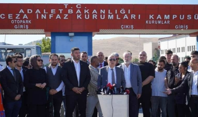 Ümit Özdağ'dan "Sinan Ateş" davası açıklaması: Umudumuz, gerçek suçluların adalete teslim edilmesidir