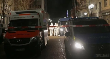 Almanya'nın Solingen kentinde bıçaklı saldırı: Çok sayıda kişi hayatını kaybetti