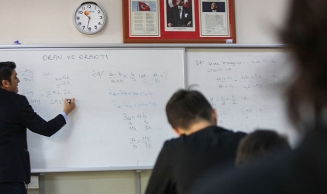 Binlerce öğretmen MEB'den bu haberi bekliyor: Meclis gündemine taşındı