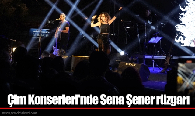 Çim Konserleri'nde Sena Şener rüzgarı
