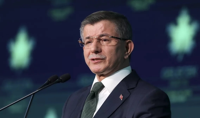 Davutoğlu: "Olimpiyatlardaki başarısızlığın nedenlerini samimi bir şekilde tartışmamız gerekiyor"