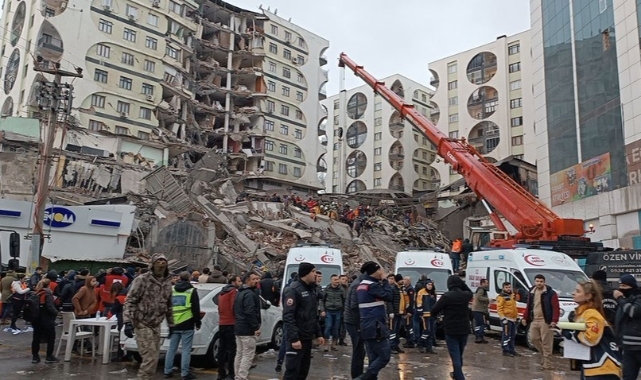 Depremde 89 kişiye mezar olmuştu: Cezaevindeki Galeria Sitesi'nin müteahhidi öldü