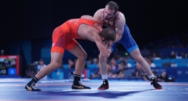 Enes Başar'dan muhteşem geri dönüş: Paris 2024'te son 16 turuna yükseldi!