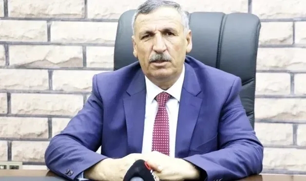Eski AK Partili belediye başkanına Diyarbakır'da 'hayali taş' davası