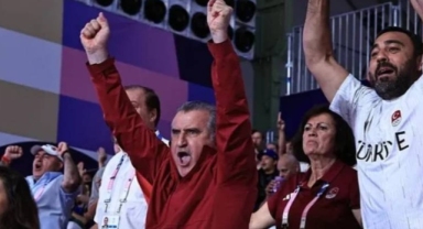 Eski TFF Başkanı’ndan Spor Bakanı’na mesaj: İstifa size yakışır!