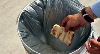 Günde 4.3 milyon ekmek çöpe gidiyor... Türkiye