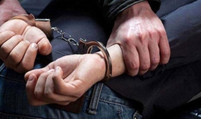 İnterpol tarafından kırmızı bültenle aranıyordu: Antalya'da yakalandı