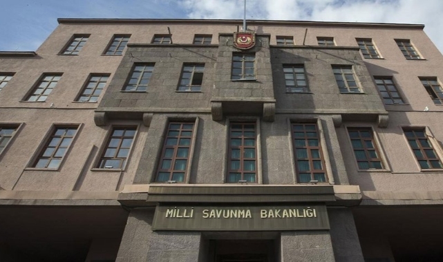 Makam aracıyla insan kaçakçılığı ile suçlanan tuğgeneral için karar