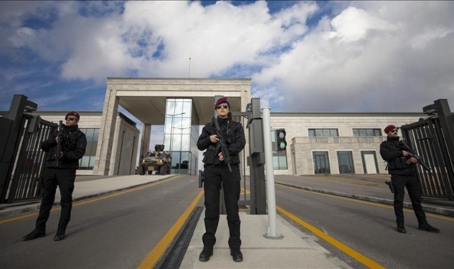 MİT, suç örgütü elebaşı Binali Camgöz'ü Türkiye'ye getirdi