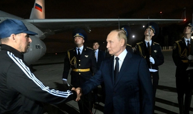 Moskova, Esir Takasıyla Serbest Bırakılan Vadim Krasikov'un FSB Ajanı Olduğunu Doğruladı