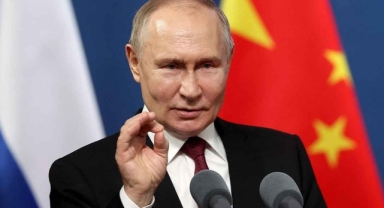 Putin: “İran'ın İsrail’e vereceği yanıt ölçülü olmalı