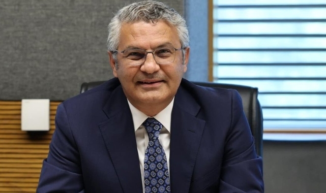 Salıcı’dan tüzük önerileri: Önseçim, dönem sınırı, belediye-örgüt hukuku