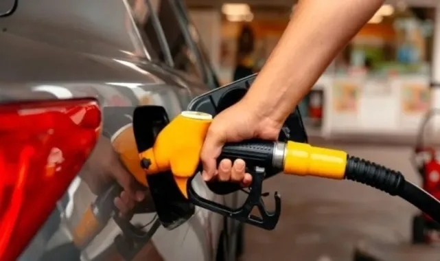 Tarih verildi: Benzine indirim geliyor