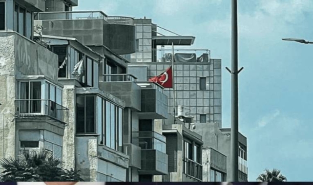 Türkiye'nin Tel Aviv Büyükelçiliği'nde bayraklar Haniye için yarıya indi, İsrail tepki gösterdi: Yas tutmak isteyen Türkiye'ye gitsin