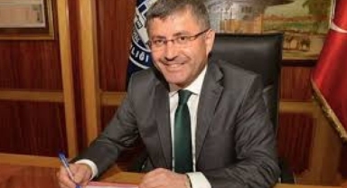 Üsküdar'da Eski Başkan Hilmi Türkmen Hakkında Usulsüzlük İddiaları: Suç Duyurusu Yapıldı