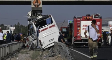 Uzmanından otobüs şirketlerine uyarı: Şoförler gözü açık uyuyor
