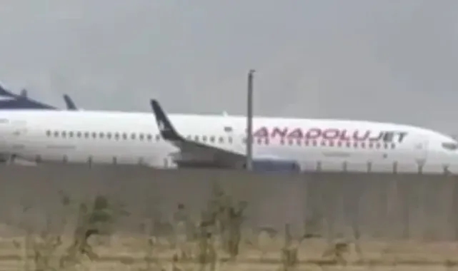 Anadolujet'in Ankara-Yüksekova uçağı pistten çıktı, yolcular tahliye edildi