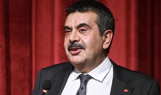 Bakan Tekin açıkladı: Okullarda haftalık ders saati değişti mi?