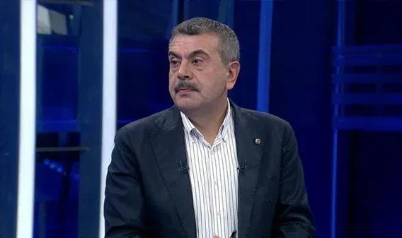 Bakan Tekin: Sözleşmeli öğretmen atamalarının mülakat sonuçları yanlışlıkla sızdı