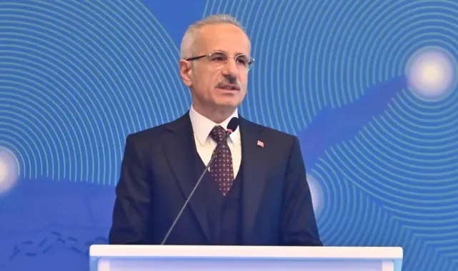 Bakan Uraloğlu’ndan bomba ihbarı yapılan uçakla ilgili açıklama