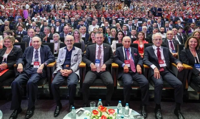 CHP'nin İkinci Yüzyıl Değişim Kurultayı’na Avrupa’dan kutlama mesajları